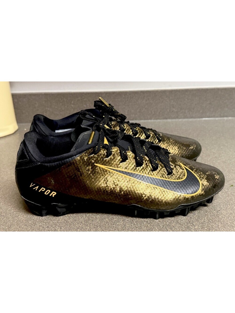 Nike Vapor Untouchable Speed 3 TD Black/Metallic Gold BQ7932-070 Sz 9.5